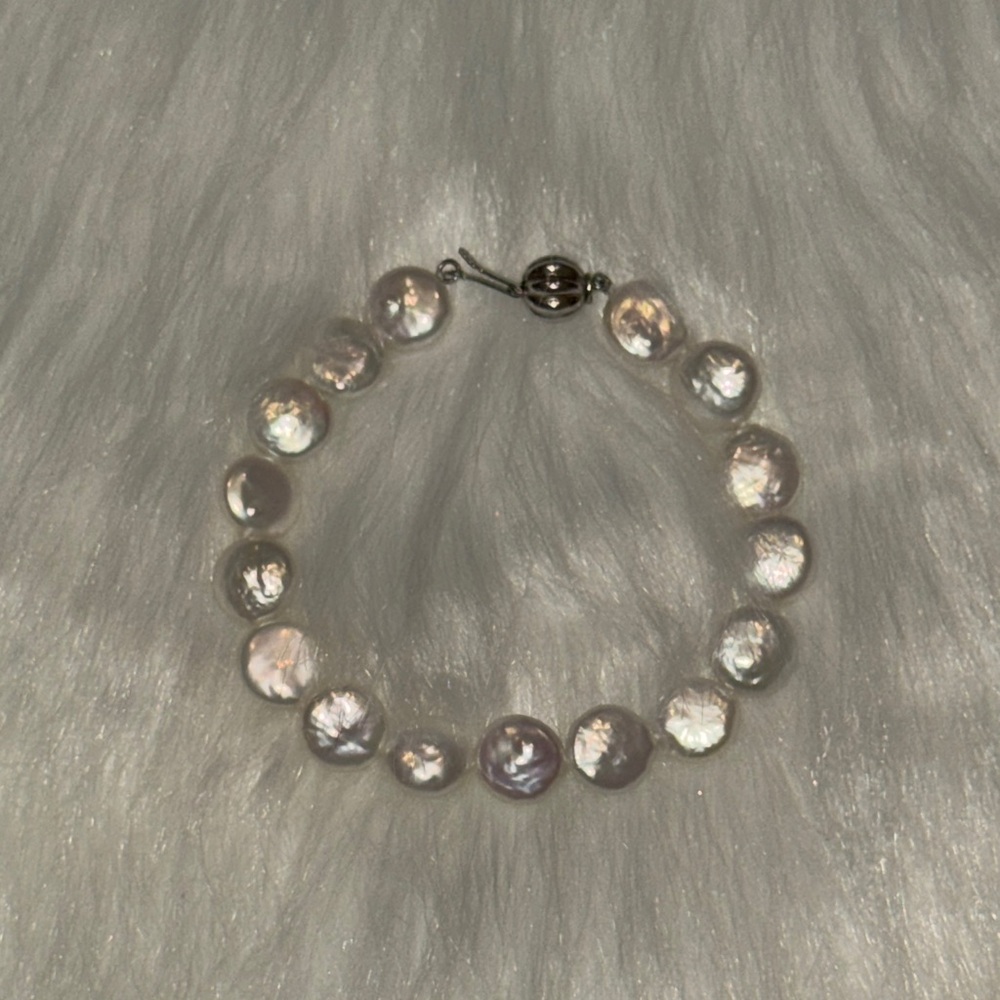 Lustrous Silver Pearl Bracelet